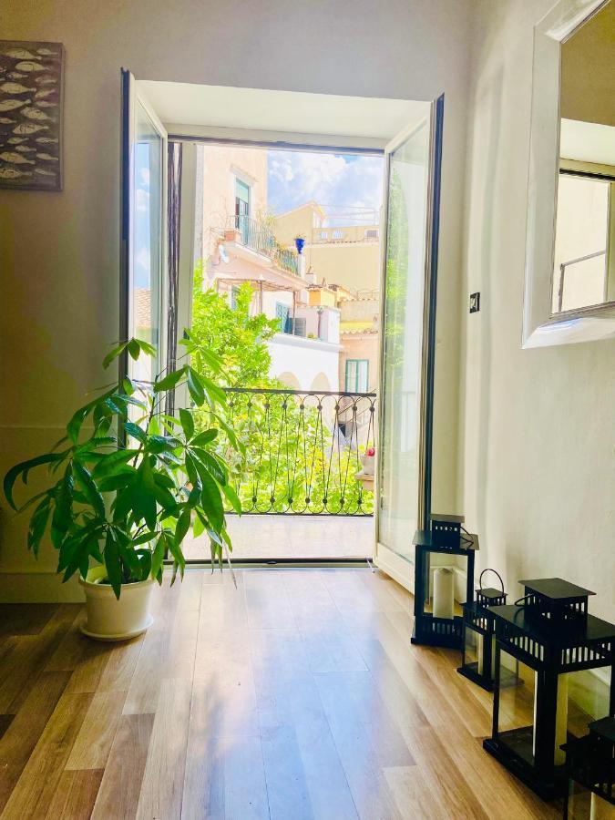 Borgo Virginia - Sea View In Amalfi Coast Apartment Vietri Bagian luar foto